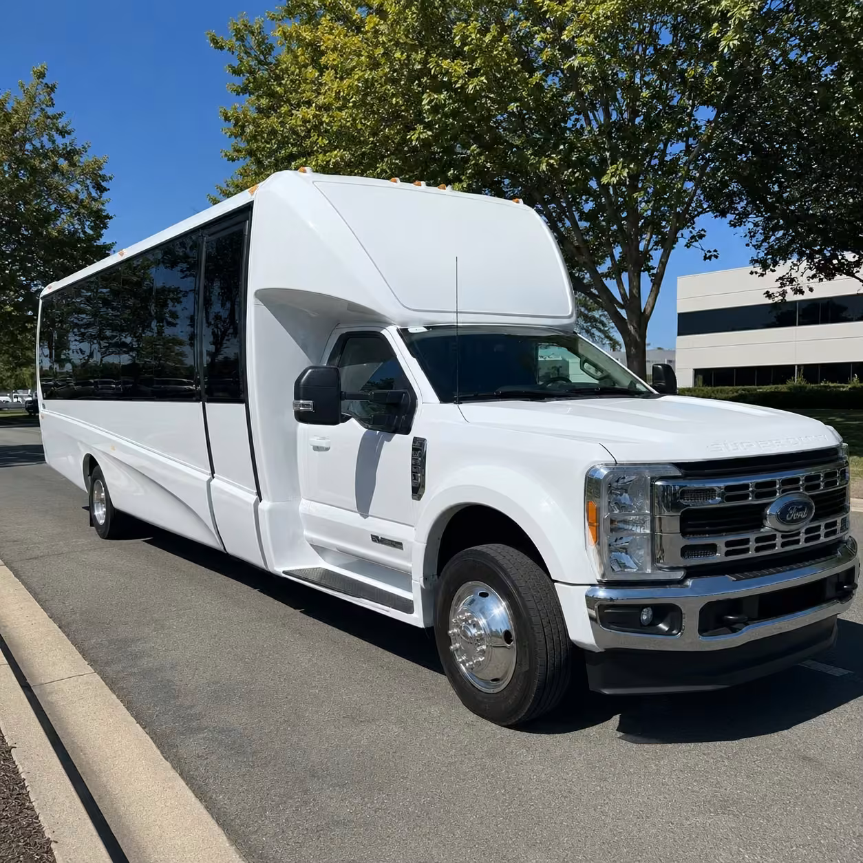 15 passenger minibus